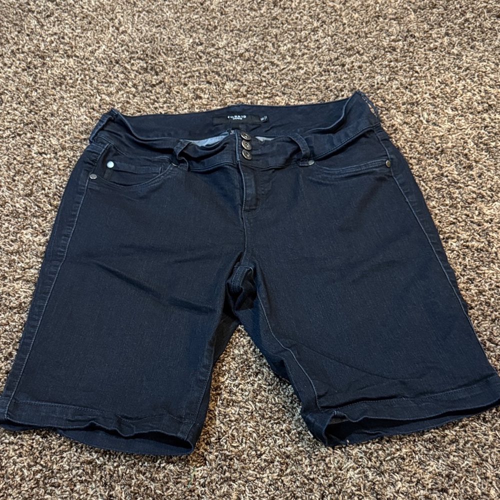 torrid Dark Wash Stretch Denim Bermuda Shorts